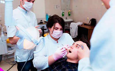 Частичный съемный зубной протез - Стоматология «Линия Улыбки»