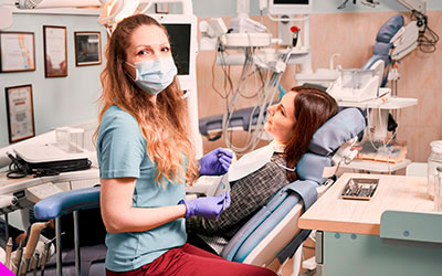 Стопроцентная безопасность при отбеливании зубов - Стоматология «Линия Улыбки»