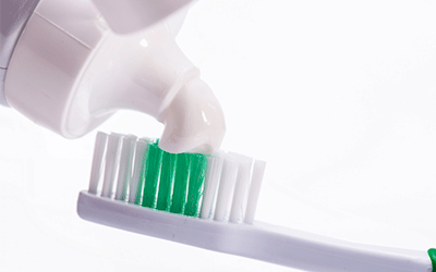 Как восстановить эмаль зубов в домашних условиях - Стоматология Линия Улыбки