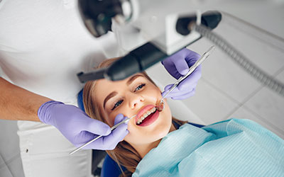 Лечение зубов во время месячных - Стоматология Линия Улыбки