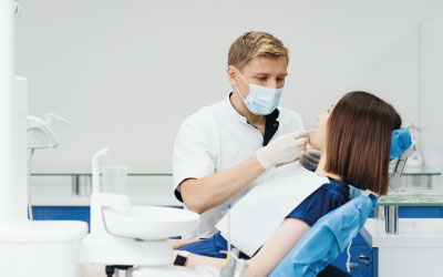 Зубной техник - Стоматология Линия Улыбки