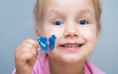 Как выглядят пластинки для детей на зубы - Стоматология Линия Улыбки