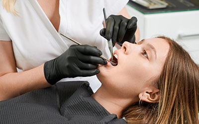Реставрация зубов - Стоматология «Линия Улыбки»
