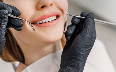 Несъемные зубные импланты - Стоматология «Линия Улыбки»