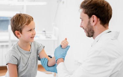 Ребенку следует посетить дантиста около пяти раз - Стоматология Линия Улыбки