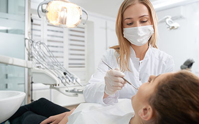 Причины поломок зубных протезов - Стоматология «Линия Улыбки»