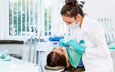 Серебрить молочные зубы - Стоматология Линия Улыбки