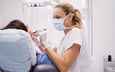 Акриловый зубной протез - Стоматология «Линия Улыбки»