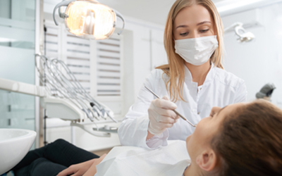 Процесс отбеливания зубов - Стоматология «Линия Улыбки»